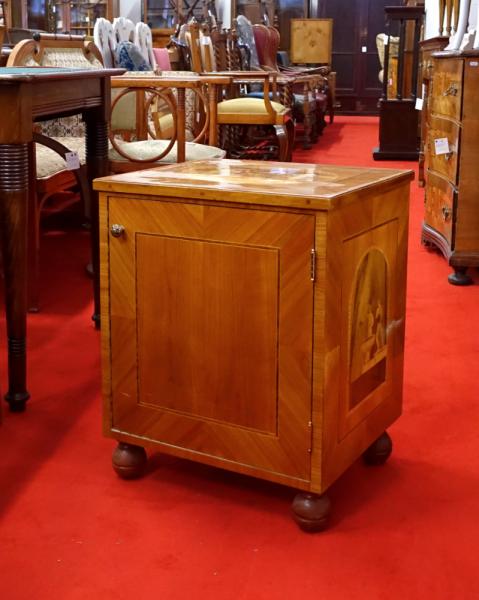 Stodola.cz - Noční stolek