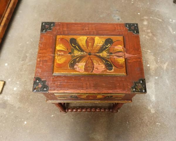 Stodola.cz - Malovaná truhla