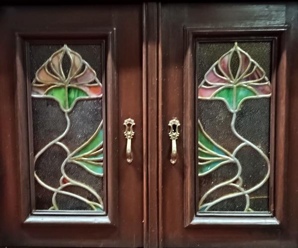 Stodola.cz - Skříňka-závěsná